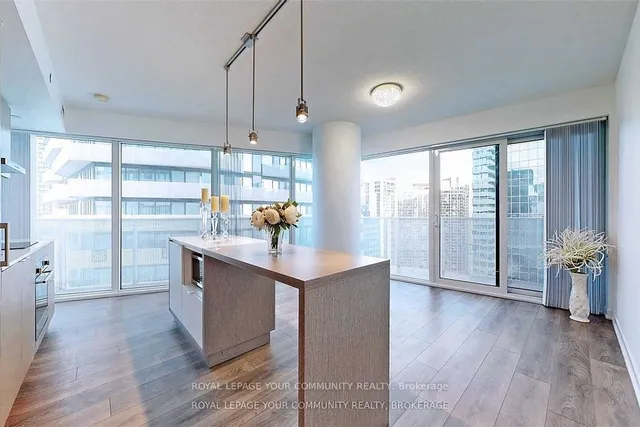 Additional image 9 of 100 HARBOUR St Unit 2407