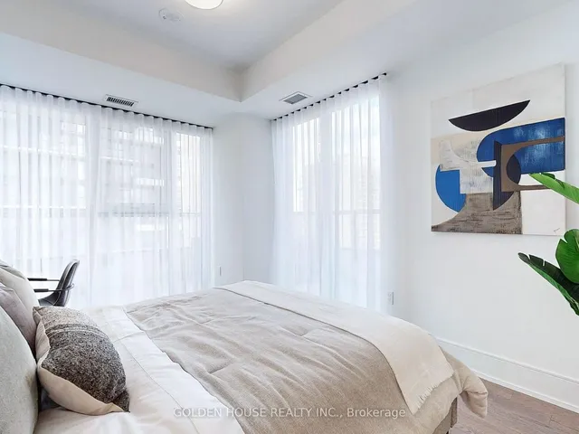 Additional image 26 of 30 Inn On the Park Dr Unit 903