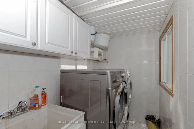 Additional image 33 of 2 Alexandria Cres