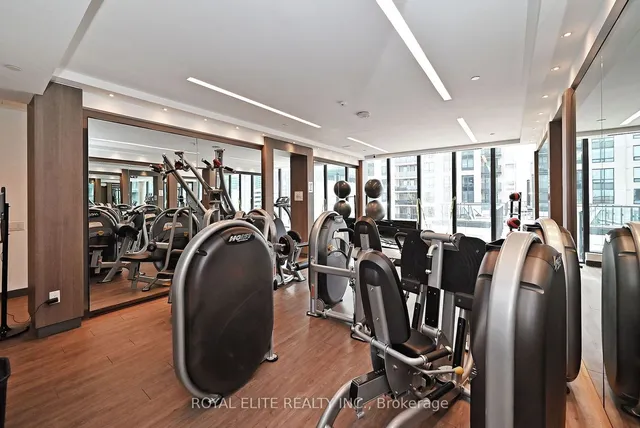 Additional image 36 of 77 Shuter St Unit 520