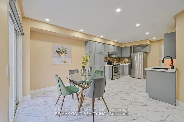 Additional image 11 of 52 Sandyshores Dr