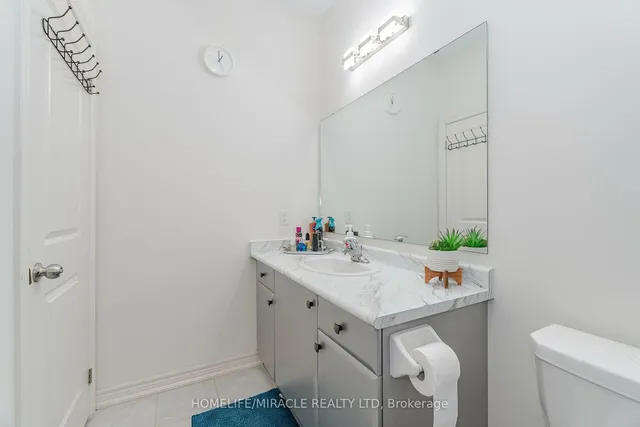 Additional image 33 of 129 Adventura Rd