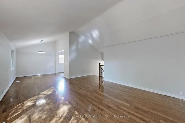 Additional image 6 of 38 Cartier Cres