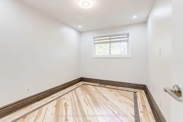 Additional image 16 of 107 FOSTER Cres