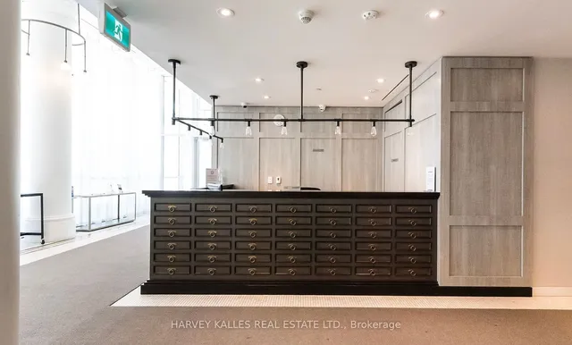 Additional image 3 of 33 Helendale Ave Unit 2409