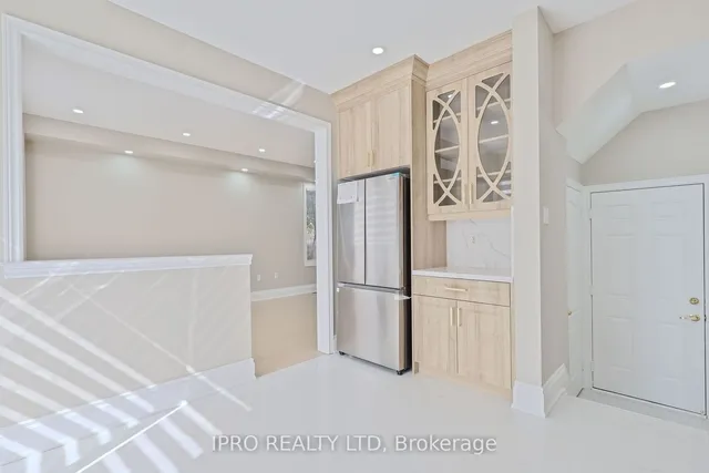 Additional image 16 of 17 Prudhomme Dr