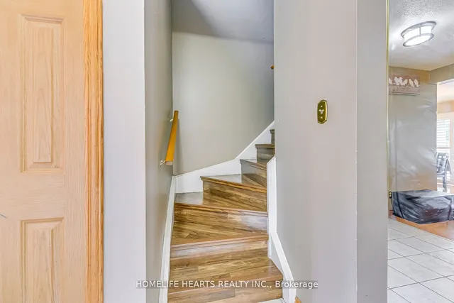 Additional image 18 of 42 Sandringham Crt