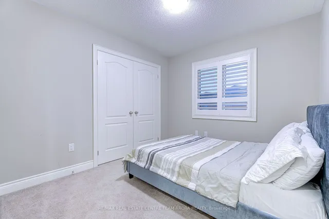 Additional image 33 of 47 Dunley Cres