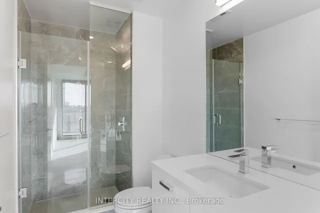 Additional image 18 of 195 McCaul St Unit 1211