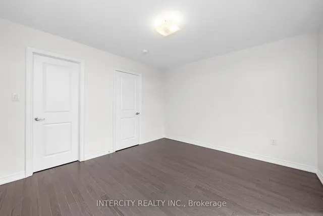 Additional image 26 of 30 Queenpost Dr