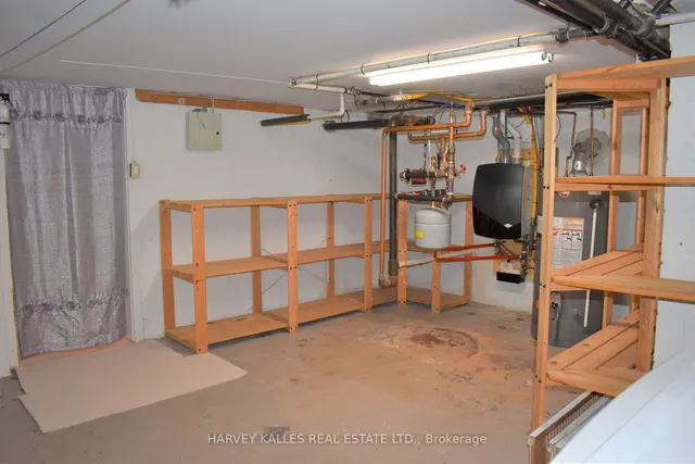 Additional image 20 of 85 Yonge Blvd