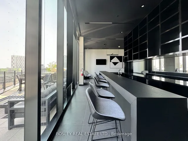 Additional image 34 of 21 Lawren Harris Sq Unit 410