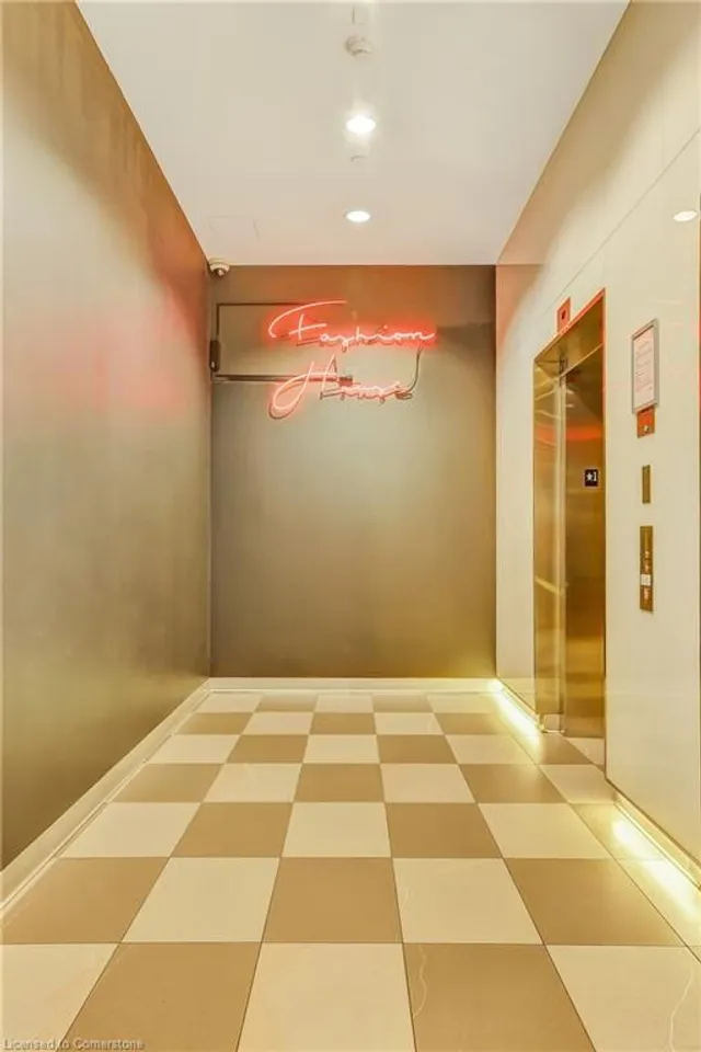 Additional image 12 of 461 Adelaide St Unit 730