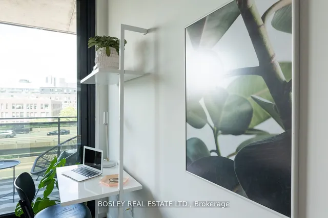 Additional image 18 of 21 Lawren Harris Sq Unit 410