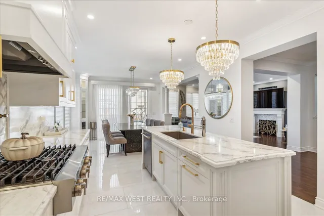 Additional image 12 of 36 Lampman Cres