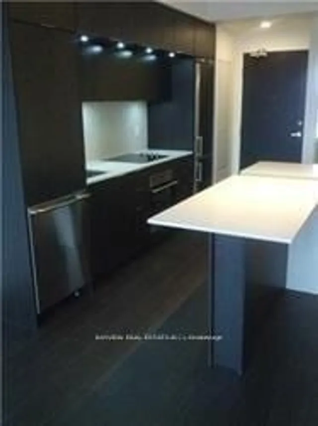 Additional image 8 of 170 Sumach St Unit 2110