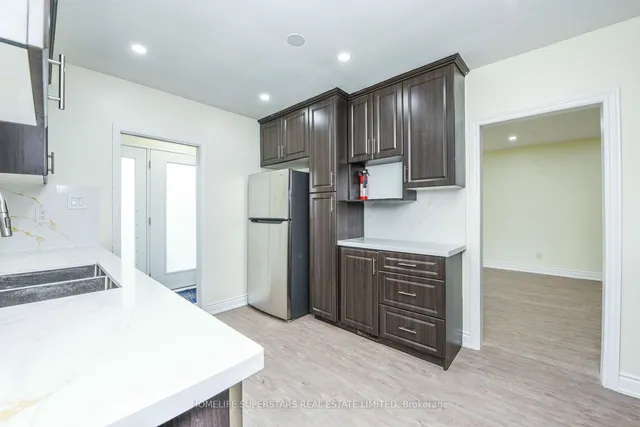 Additional image 14 of 9 Aloma Cres
