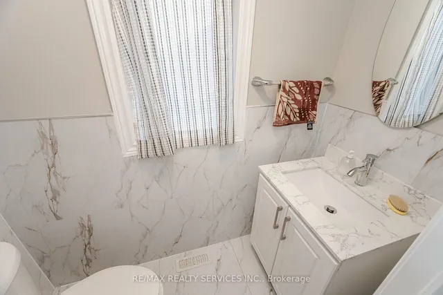 Additional image 16 of 42 Domenico Cres