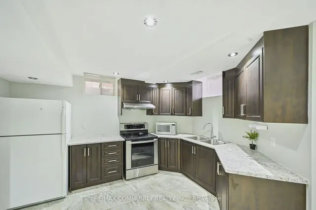 Additional image 33 of 27 Horizon St