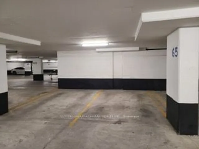 Additional image 21 of 830 Lawrence Ave Unit 2108