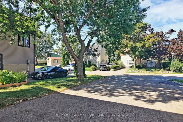 Additional image 3 of 33 Hazelglen Crt