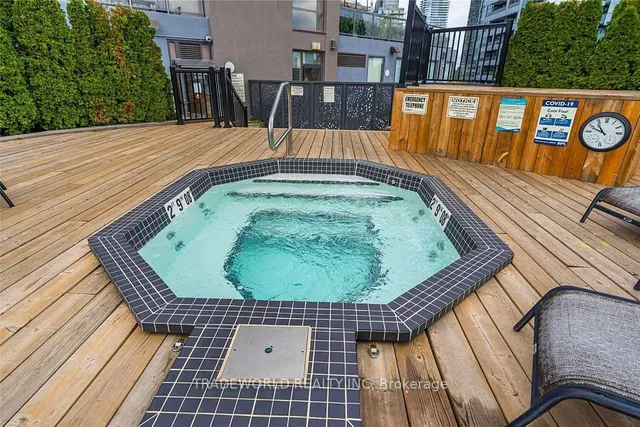 Additional image 16 of 24 Wellesley St Unit 322