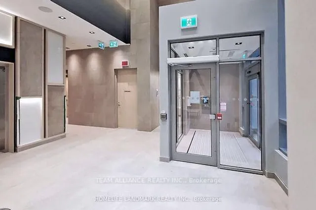 Additional image 3 of 77 Mutual St Unit 1606