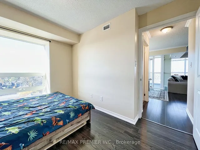 Additional image 25 of 9 George St Unit 811