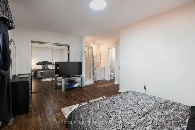 Additional image 26 of 29 Doncaster Dr