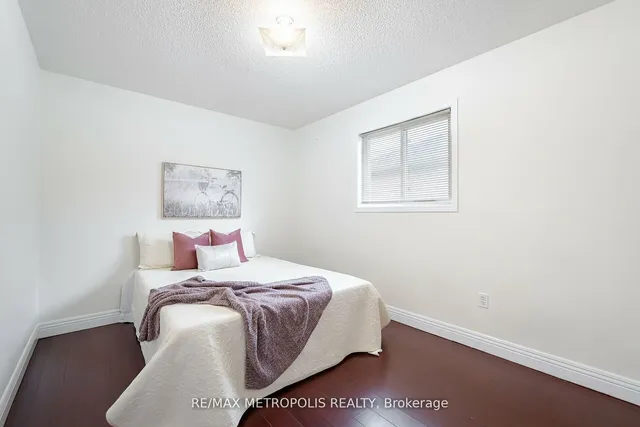 Additional image 22 of 27 Prince Cres