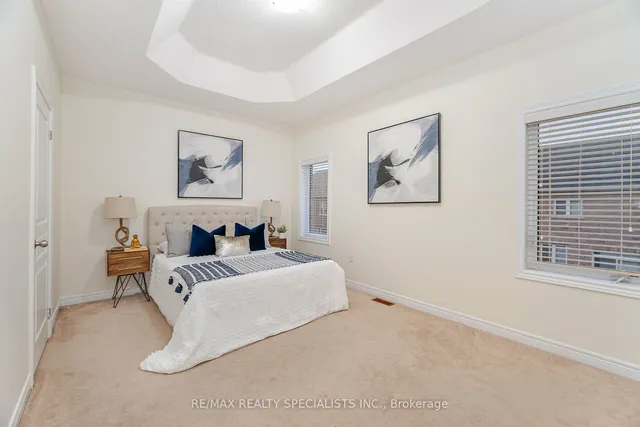 Additional image 17 of 90 Truro Circ