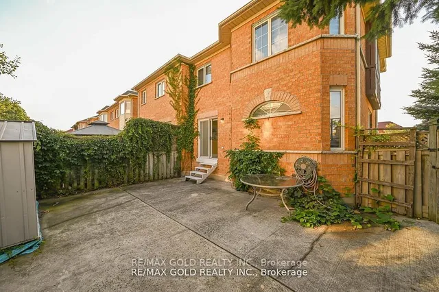 Additional image 37 of 52 Sandyshores Dr