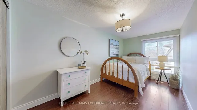 Additional image 24 of 16 Gatwick Lane