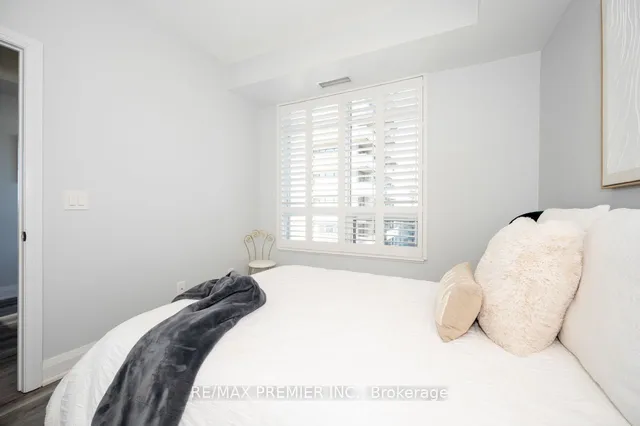 Additional image 16 of 35 Fontenay Crt Unit 902