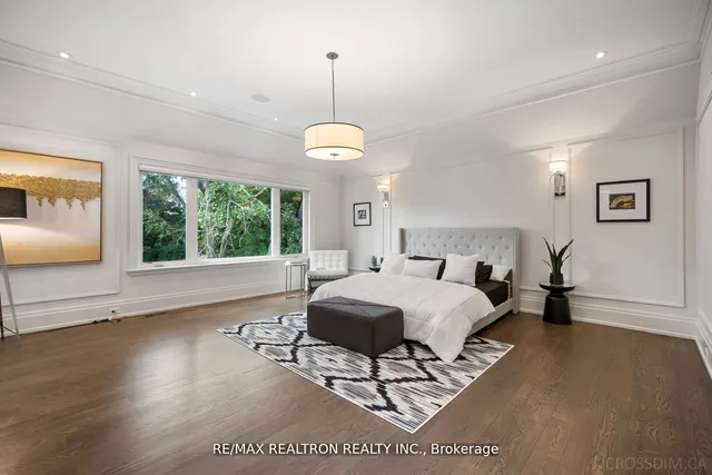 Additional image 20 of 12 Waring Crt