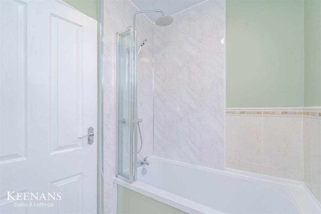 Additional image 24 of Leamington Avenue, Burnley