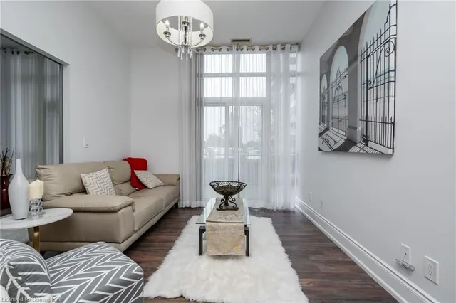 Additional image 11 of 215 Queen St Unit 102