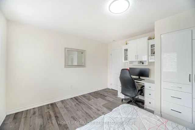 Additional image 23 of 23 Callandar Rd