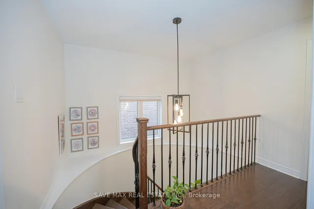 Additional image 20 of 61 EDINBURGH Dr