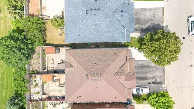 Additional image 36 of 48 Ridgefield Crt