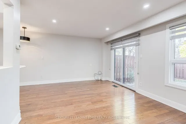 Additional image 13 of 107 FOSTER Cres