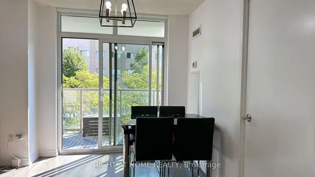 Additional image 14 of 816 Lansdowne Ave Unit 106