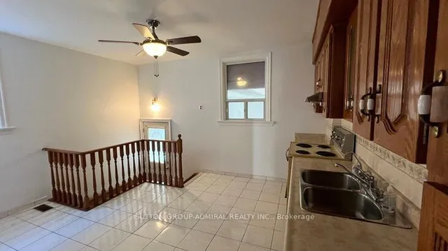 Additional image 7 of 1836 Dufferin St