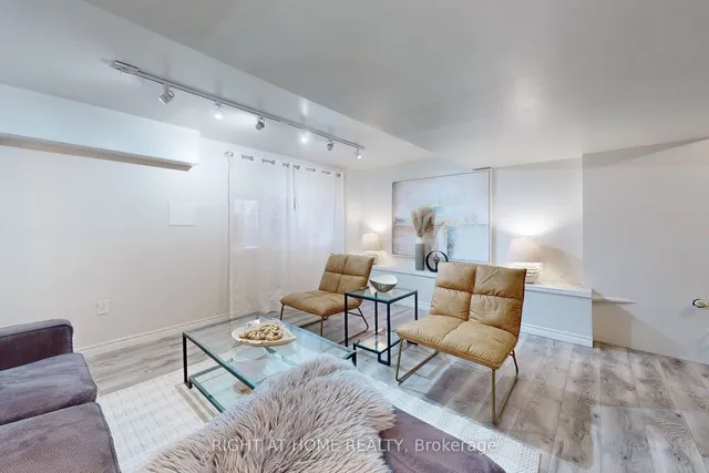 Additional image 30 of 35 Oliana Way