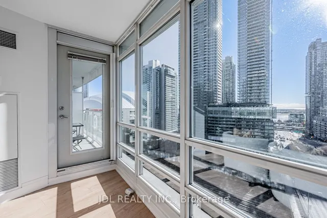 Additional image 28 of 397 Front St Unit 1802