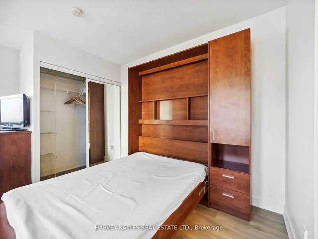 Additional image 9 of 19 Avondale Ave Unit 409