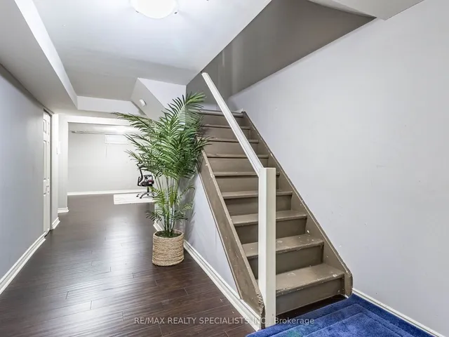 Additional image 33 of 399 Vodden St Unit 70