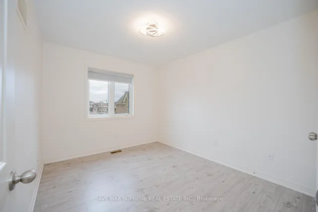 Additional image 26 of 35 Hogan Manor Dr