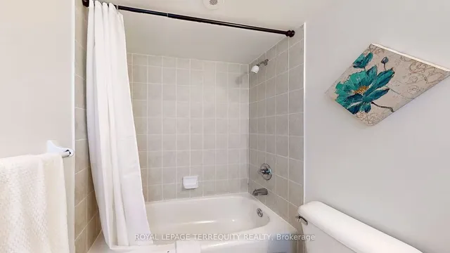 Additional image 11 of 3031 Finch Ave Unit 2027