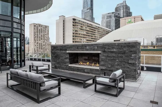 Additional image 19 of 403 Church St Unit 2413